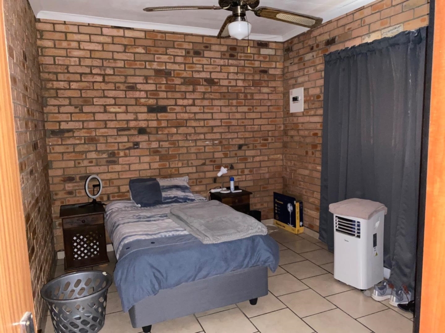 10 Bedroom Property for Sale in Steelpoort Limpopo