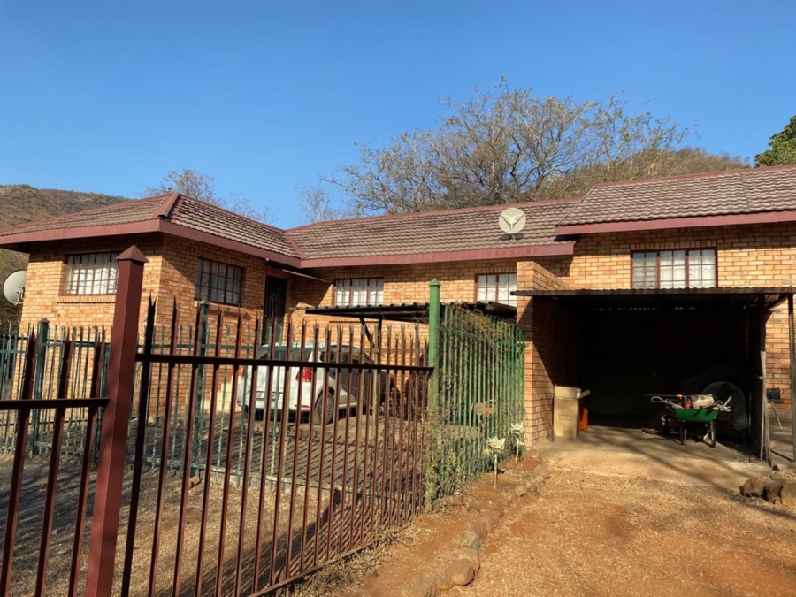 10 Bedroom Property for Sale in Steelpoort Limpopo