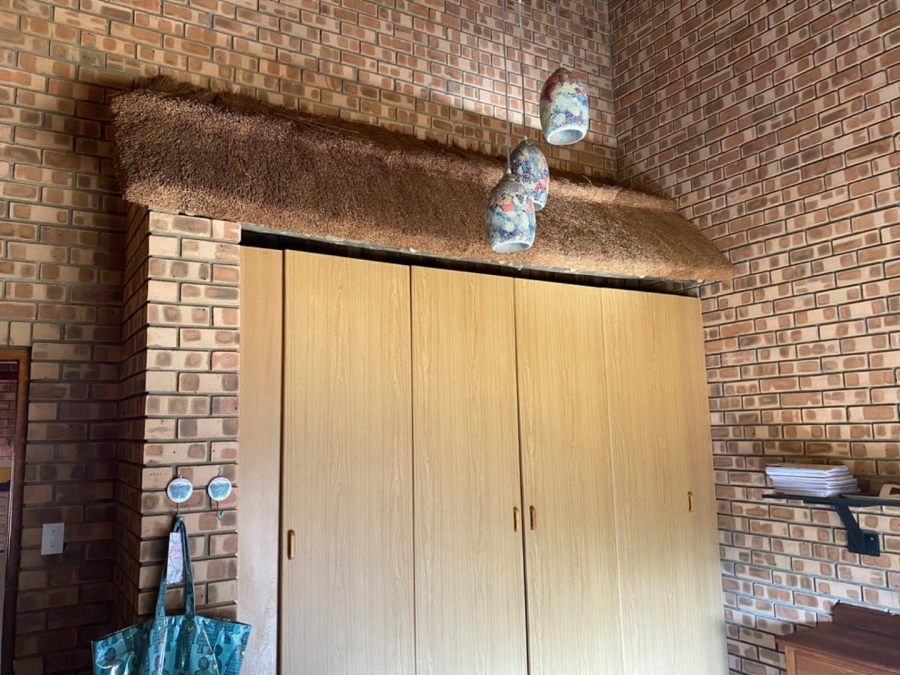 10 Bedroom Property for Sale in Steelpoort Limpopo