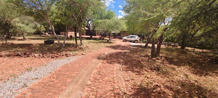 5 Bedroom Property for Sale in Koedoeskop Limpopo