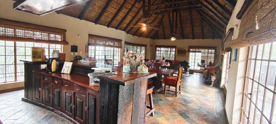 5 Bedroom Property for Sale in Koedoeskop Limpopo