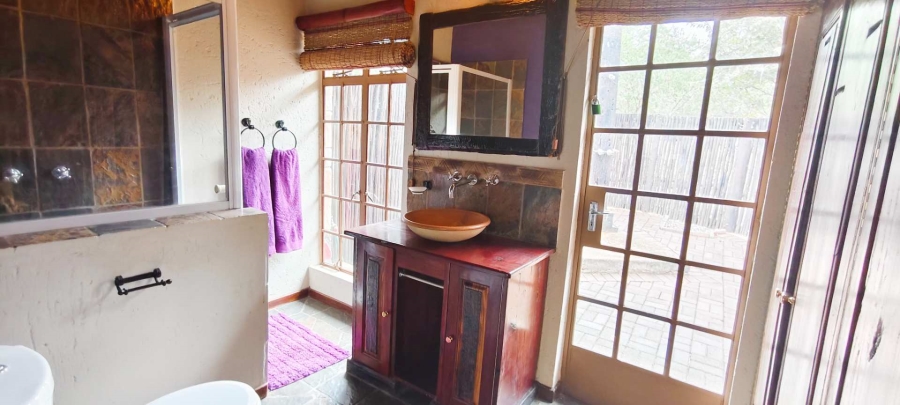 5 Bedroom Property for Sale in Koedoeskop Limpopo
