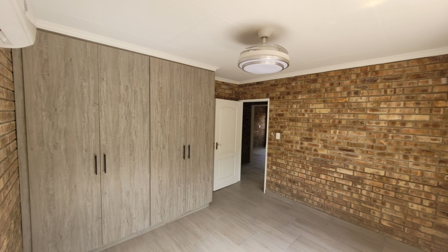 3 Bedroom Property for Sale in Leeupoort Limpopo
