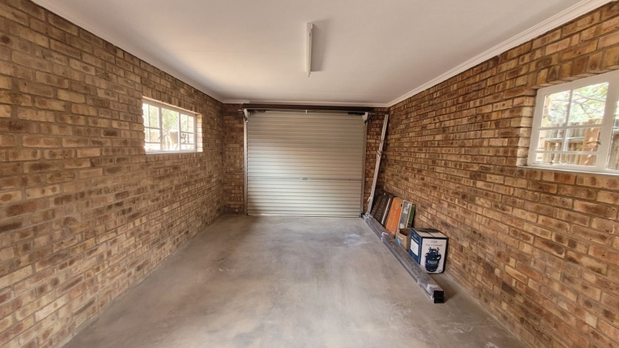 3 Bedroom Property for Sale in Leeupoort Limpopo
