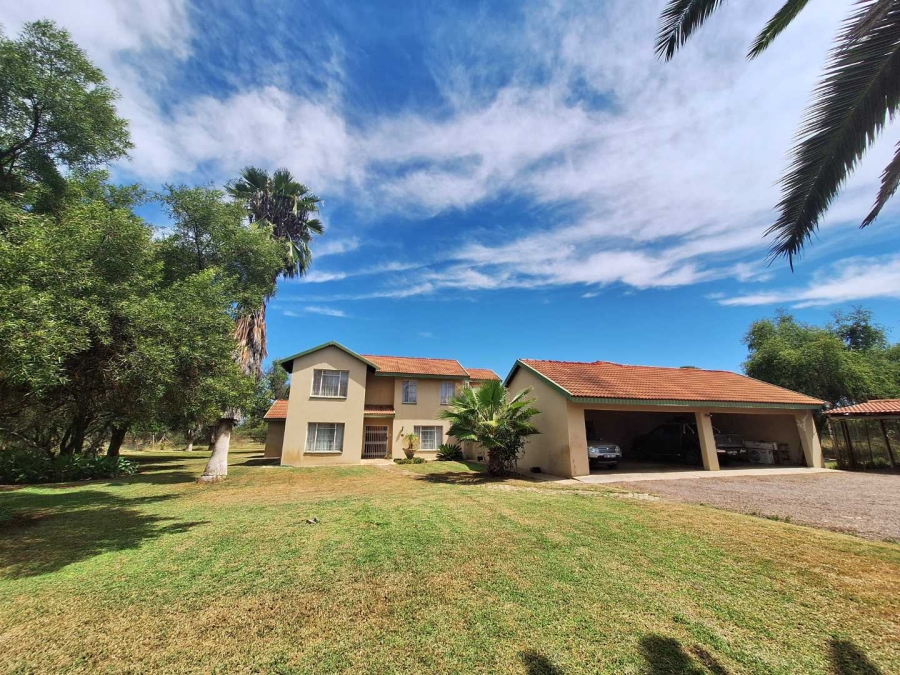 5 Bedroom Property for Sale in Koedoeskop Limpopo