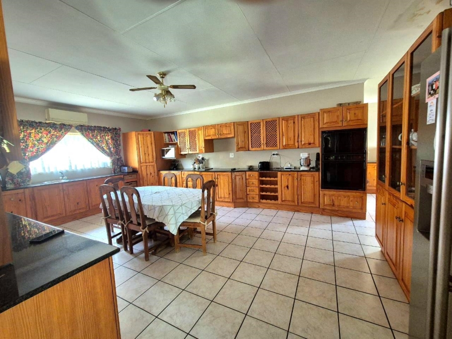 5 Bedroom Property for Sale in Koedoeskop Limpopo