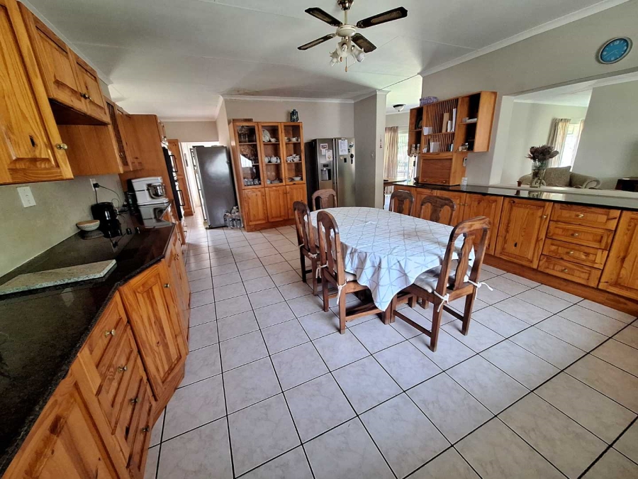 5 Bedroom Property for Sale in Koedoeskop Limpopo