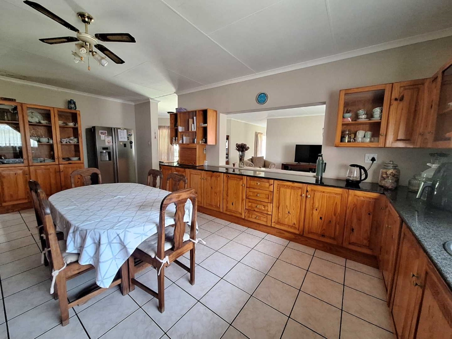 5 Bedroom Property for Sale in Koedoeskop Limpopo