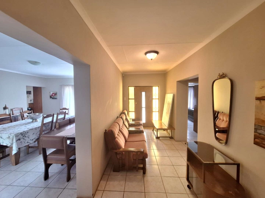 5 Bedroom Property for Sale in Koedoeskop Limpopo