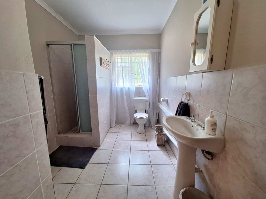 5 Bedroom Property for Sale in Koedoeskop Limpopo