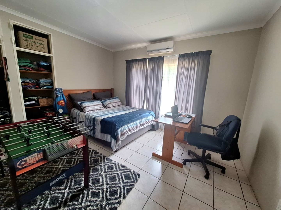 5 Bedroom Property for Sale in Koedoeskop Limpopo