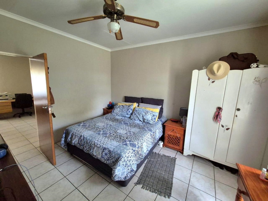 5 Bedroom Property for Sale in Koedoeskop Limpopo