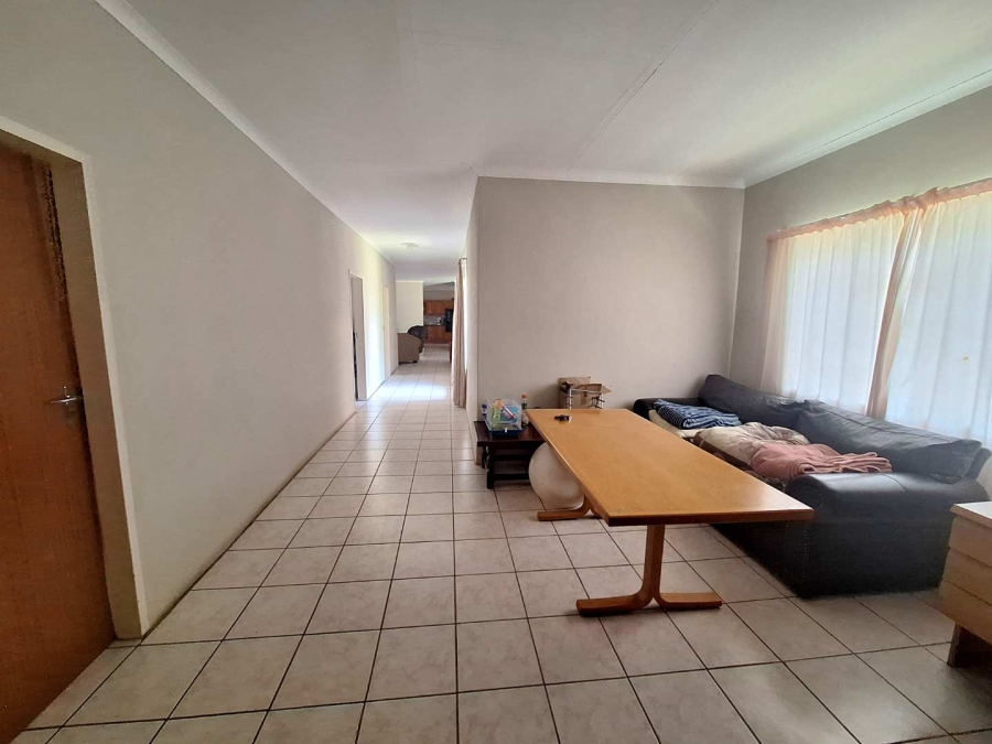 5 Bedroom Property for Sale in Koedoeskop Limpopo