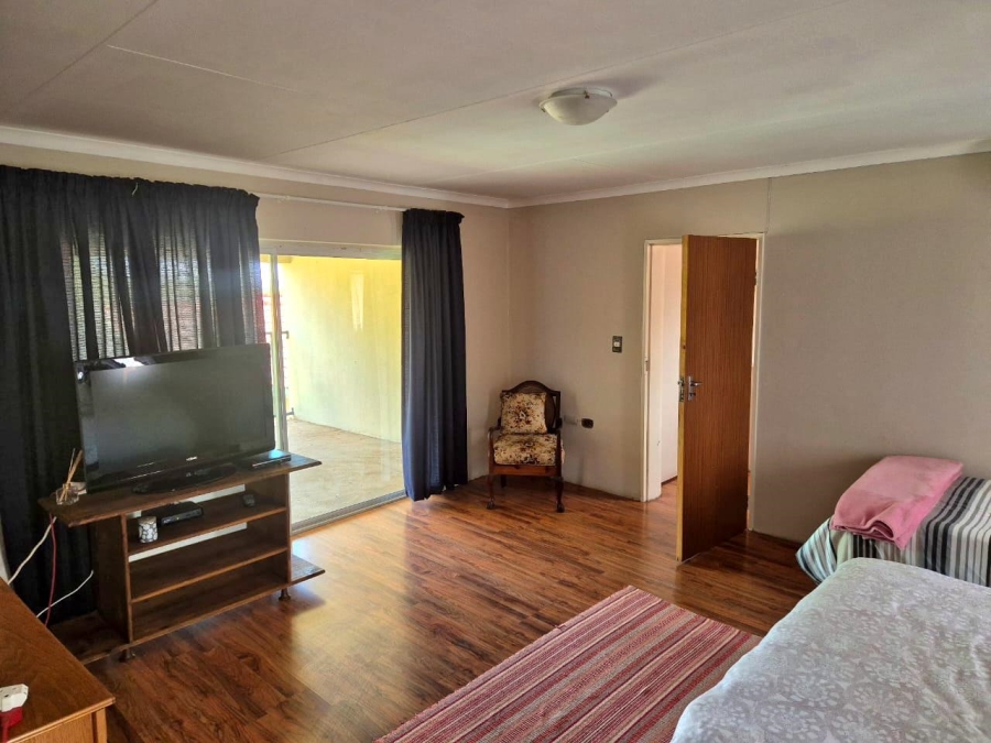 5 Bedroom Property for Sale in Koedoeskop Limpopo