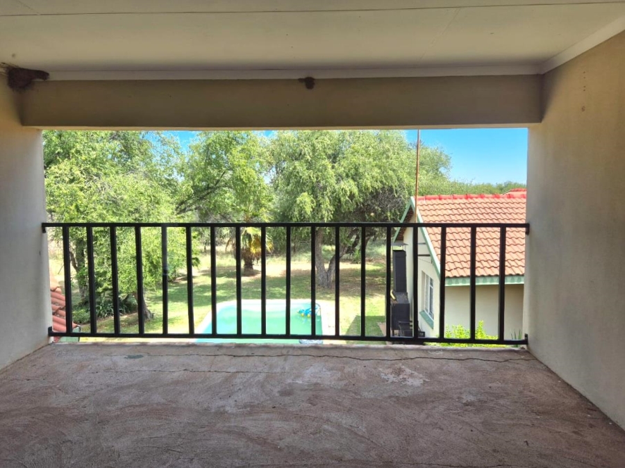 5 Bedroom Property for Sale in Koedoeskop Limpopo