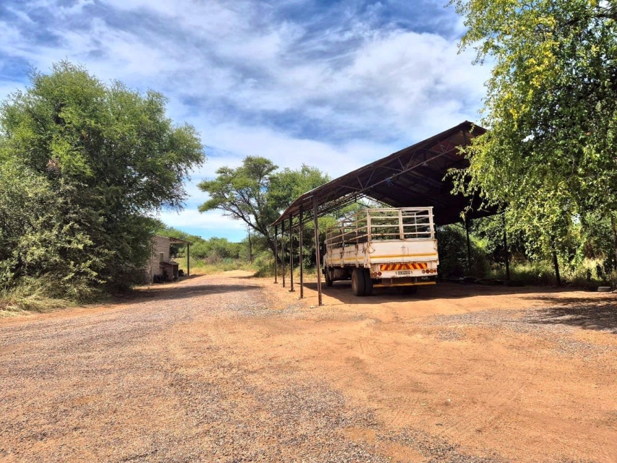 5 Bedroom Property for Sale in Koedoeskop Limpopo