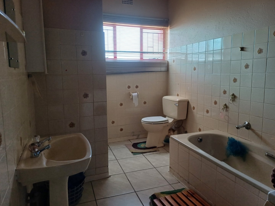3 Bedroom Property for Sale in Flora Park Limpopo