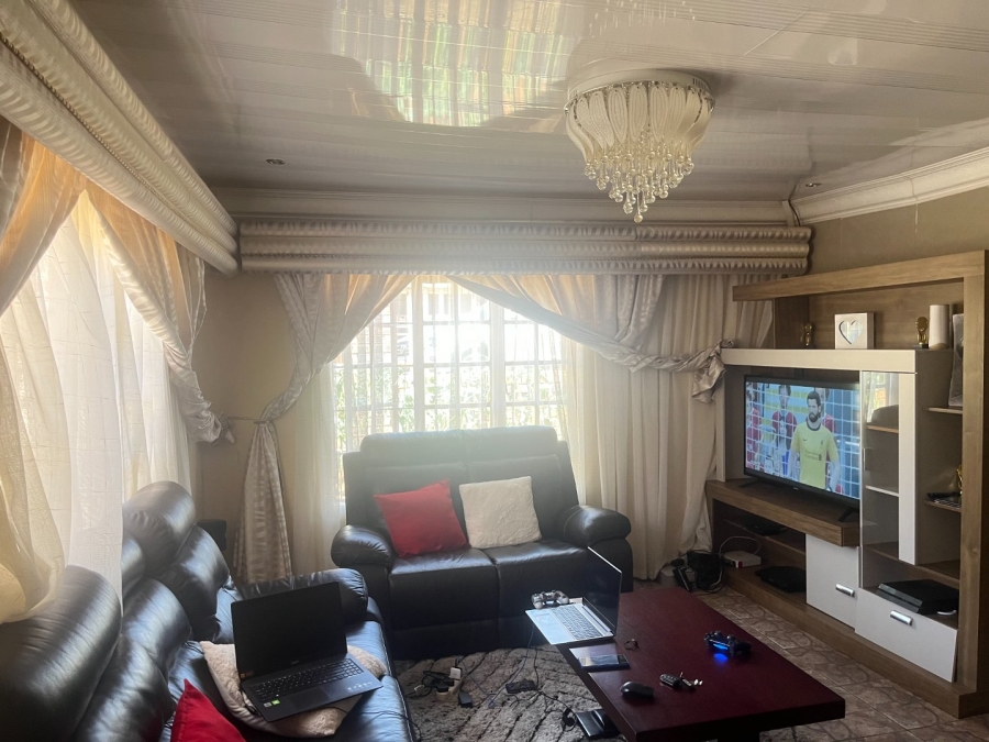 To Let 3 Bedroom Property for Rent in Mankweng Limpopo