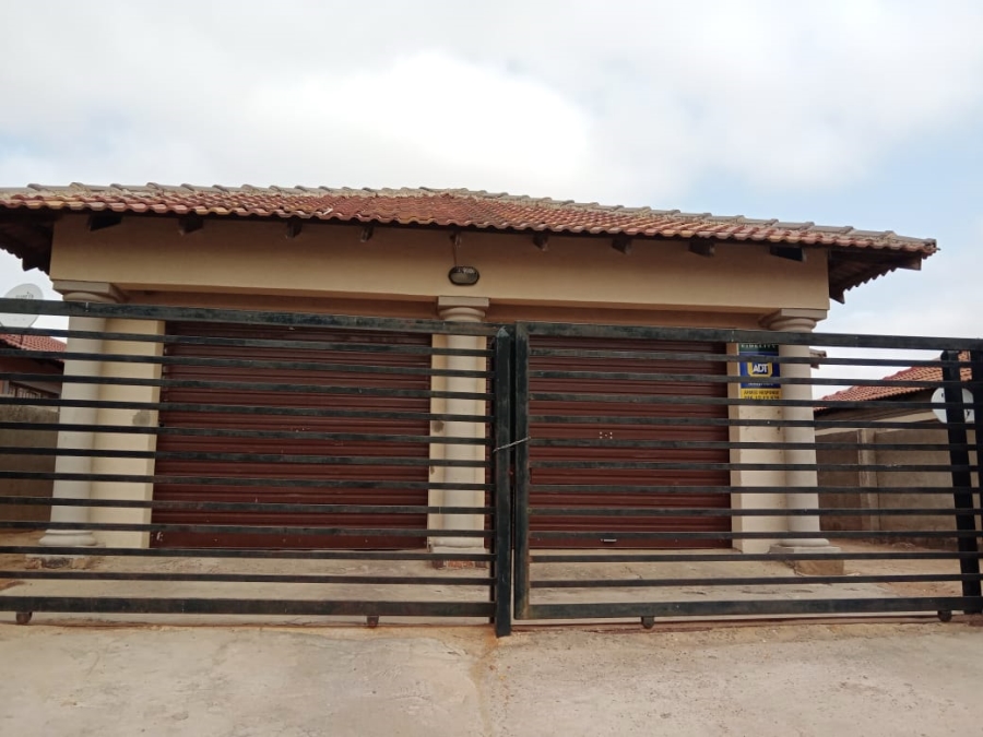 To Let 3 Bedroom Property for Rent in Mahlako-A-Phahla Gardens Limpopo