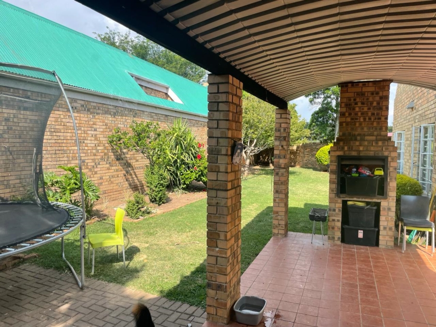 To Let 3 Bedroom Property for Rent in Welgelegen Limpopo