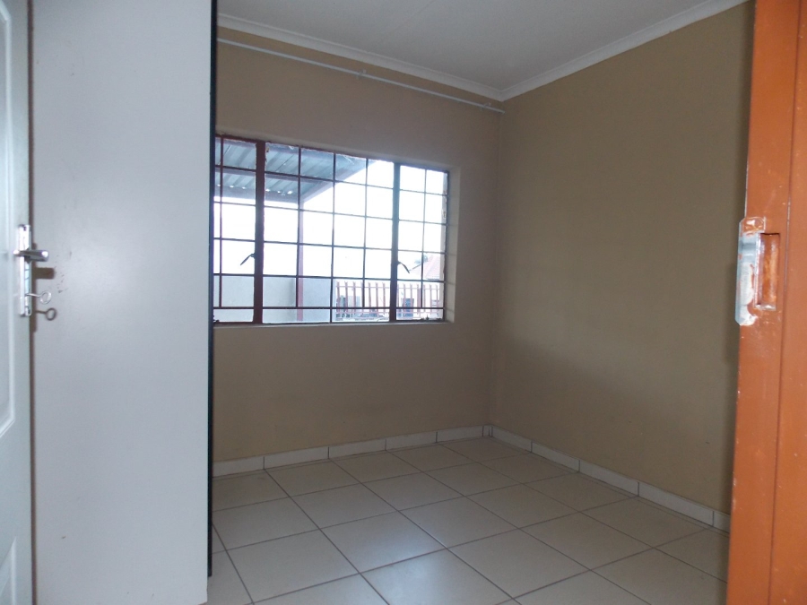 3 Bedroom Property for Sale in Rethabile Gardens Limpopo