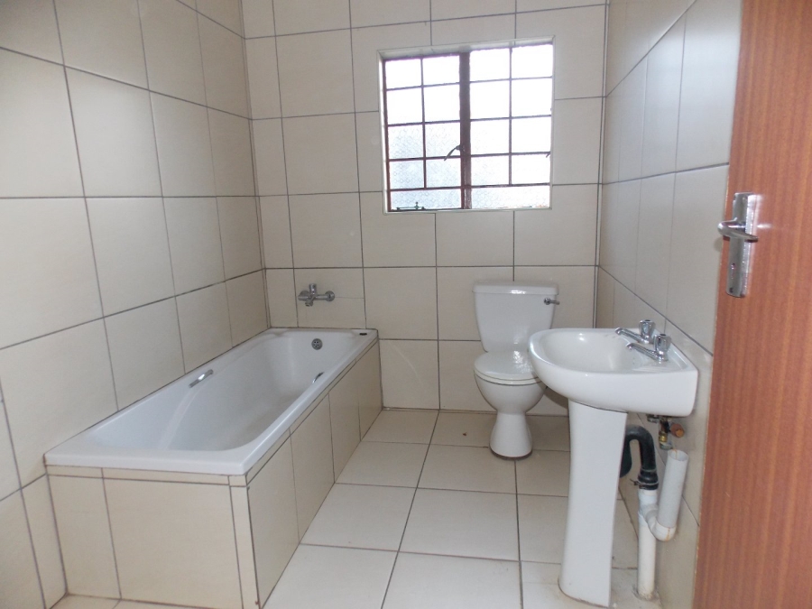 3 Bedroom Property for Sale in Rethabile Gardens Limpopo