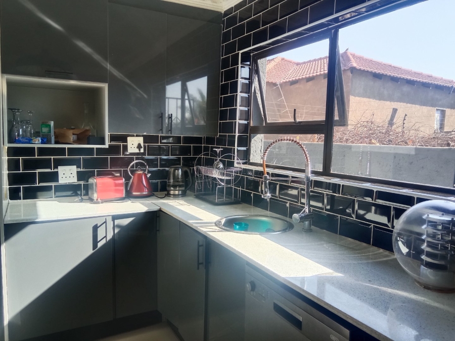 Commercial Property for Sale in Emdo Park Limpopo