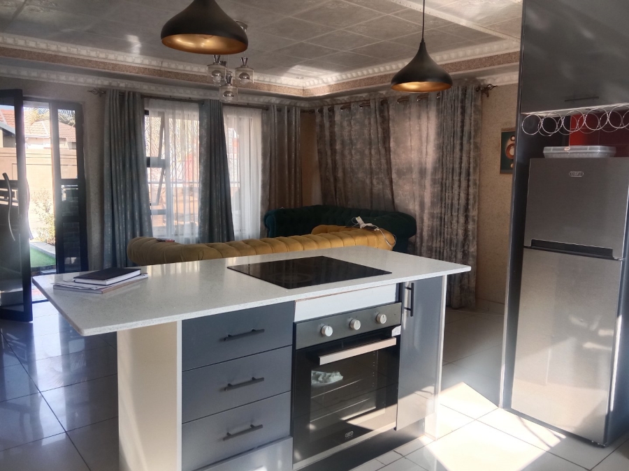 Commercial Property for Sale in Emdo Park Limpopo