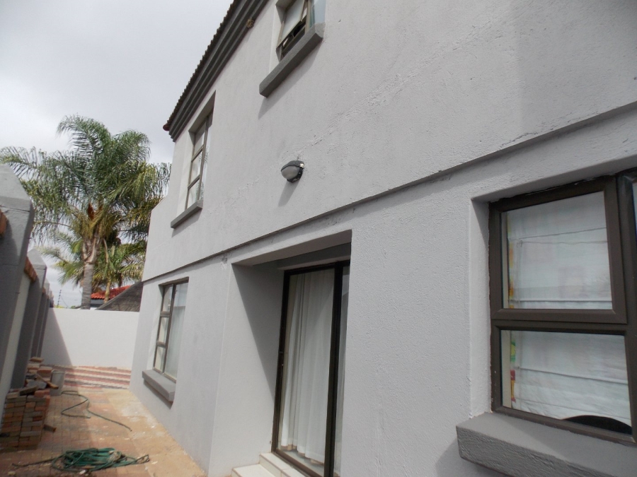 5 Bedroom Property for Sale in Waterberry Country Estate Limpopo