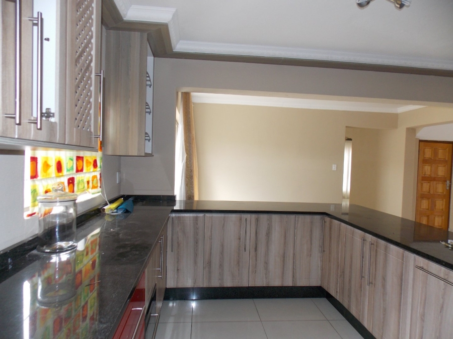 5 Bedroom Property for Sale in Waterberry Country Estate Limpopo