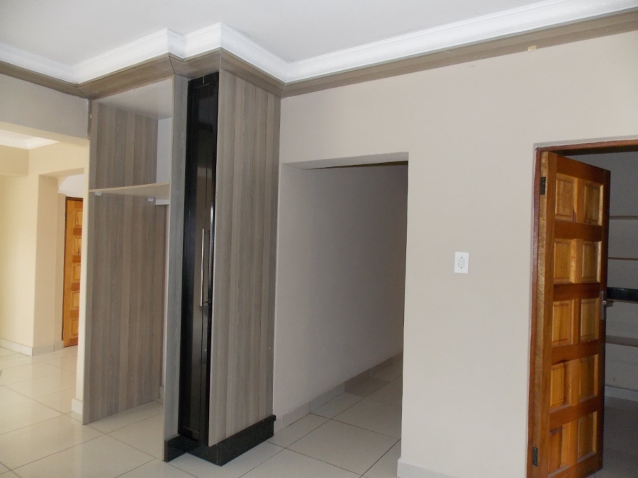 5 Bedroom Property for Sale in Waterberry Country Estate Limpopo
