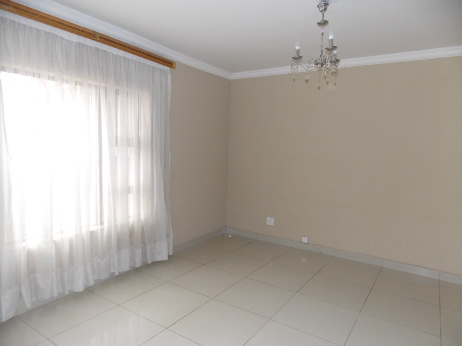 5 Bedroom Property for Sale in Waterberry Country Estate Limpopo