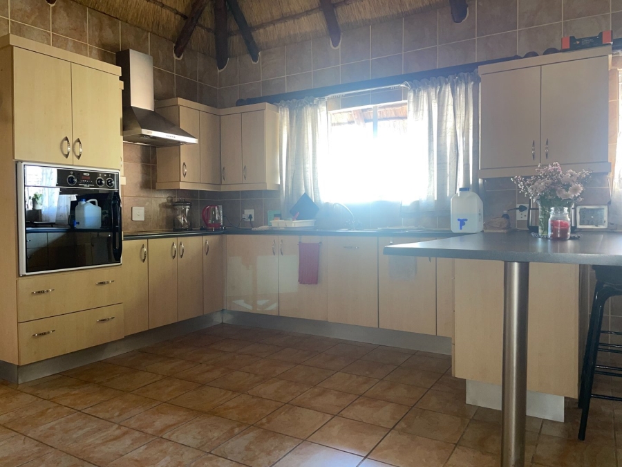 6 Bedroom Property for Sale in Sterpark Limpopo