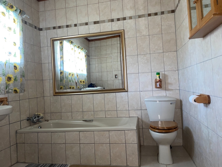 6 Bedroom Property for Sale in Sterpark Limpopo