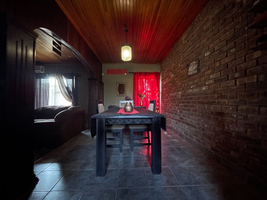 6 Bedroom Property for Sale in Sterpark Limpopo