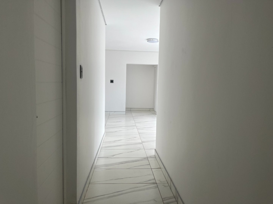 5 Bedroom Property for Sale in Chroompark Limpopo