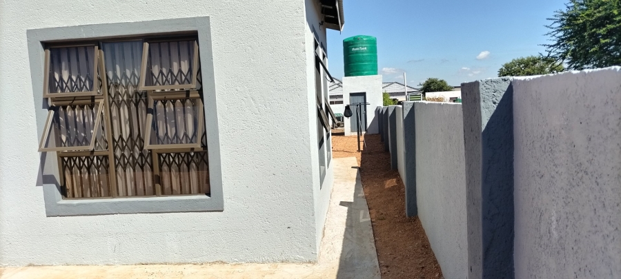 4 Bedroom Property for Sale in Dalmada A H Limpopo