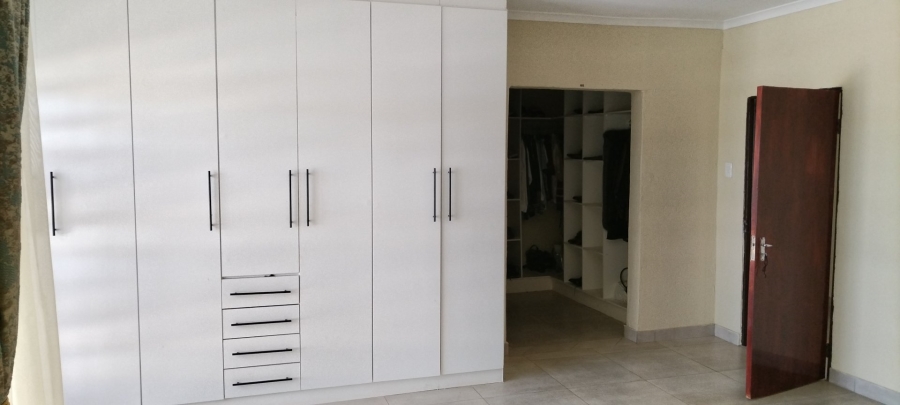 4 Bedroom Property for Sale in Dalmada A H Limpopo