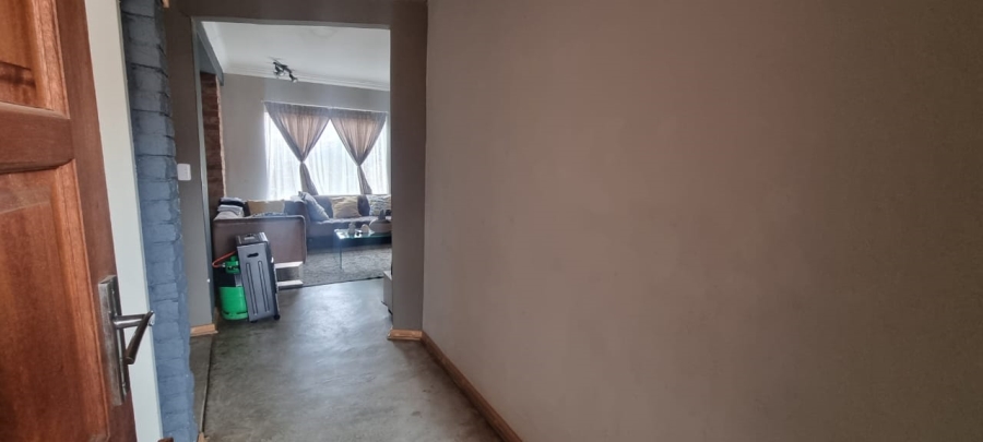 To Let 3 Bedroom Property for Rent in Bendor Limpopo