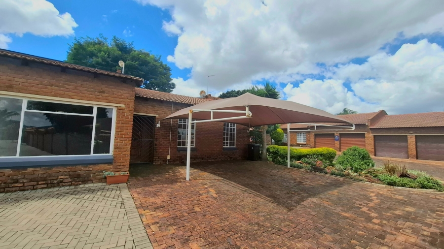 3 Bedroom Property for Sale in Bendor Limpopo