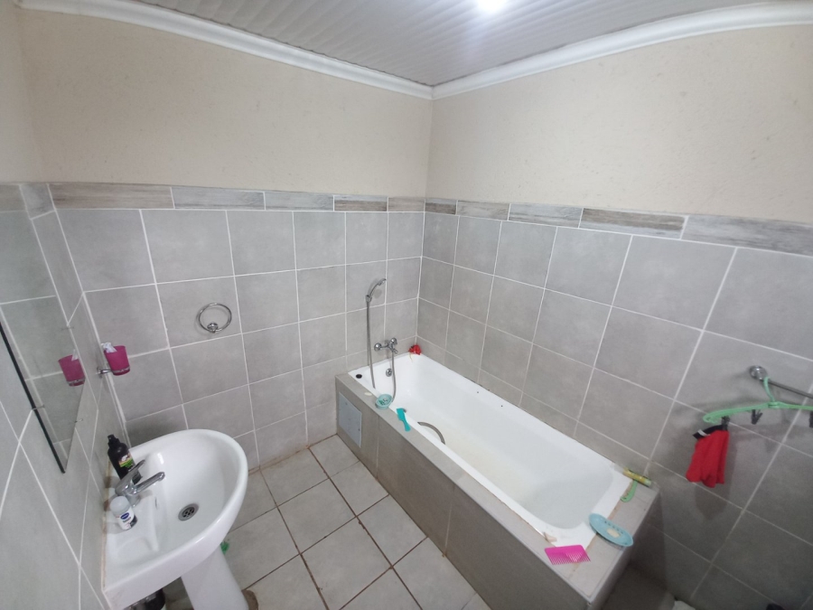 To Let 2 Bedroom Property for Rent in Polokwane Rural Limpopo