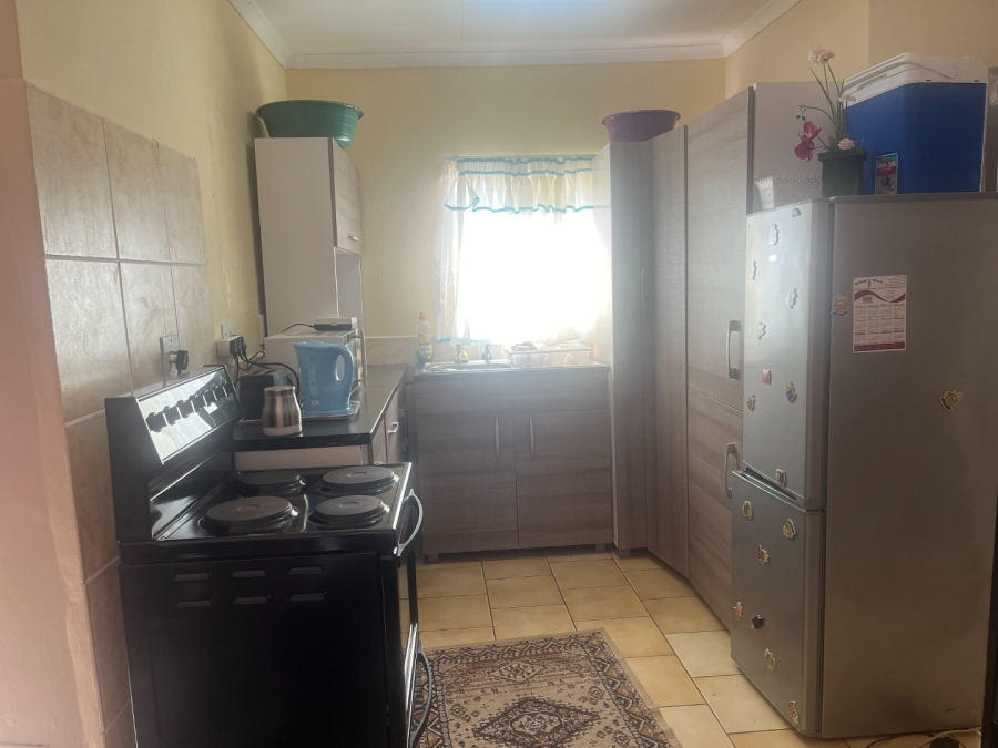 1 Bedroom Property for Sale in Aquapark Limpopo