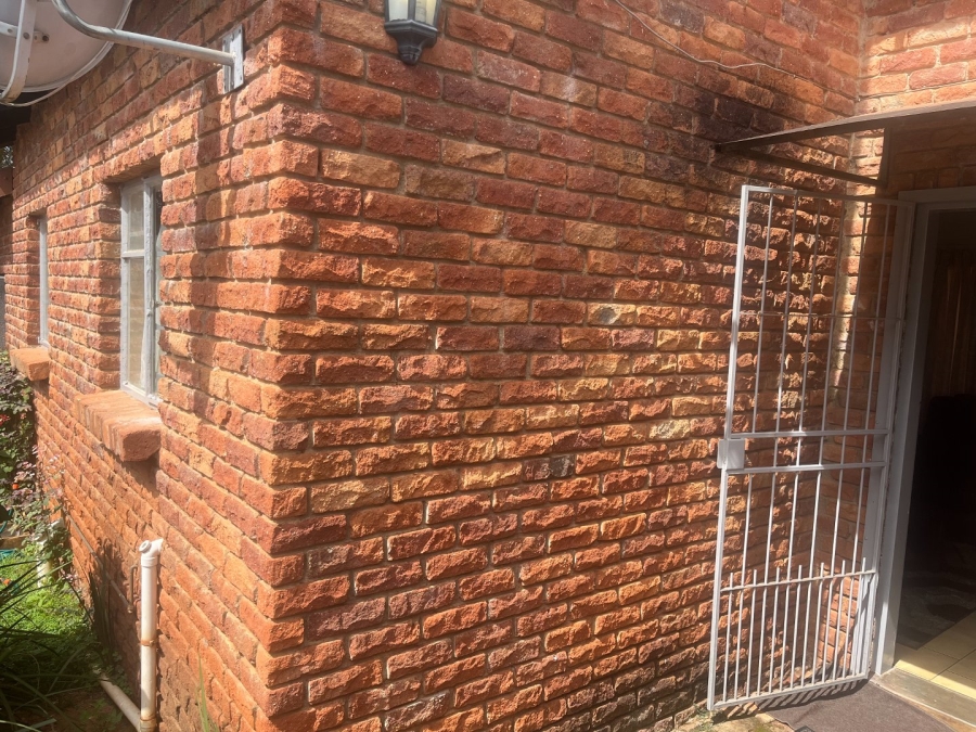 1 Bedroom Property for Sale in Aquapark Limpopo