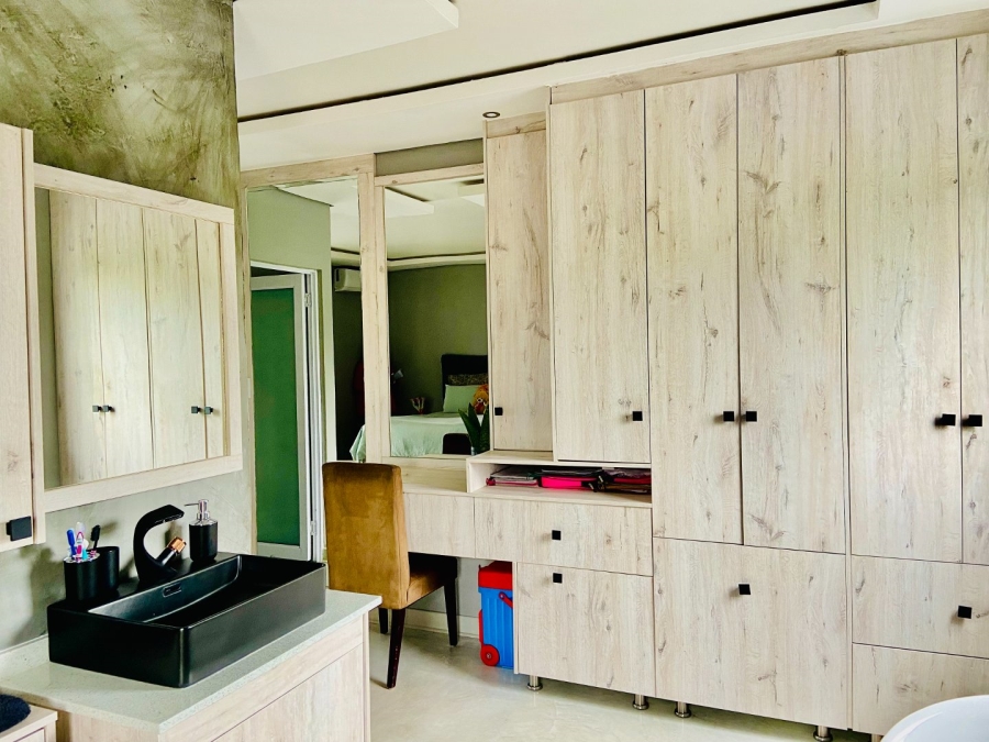 4 Bedroom Property for Sale in Riverside Estate Limpopo