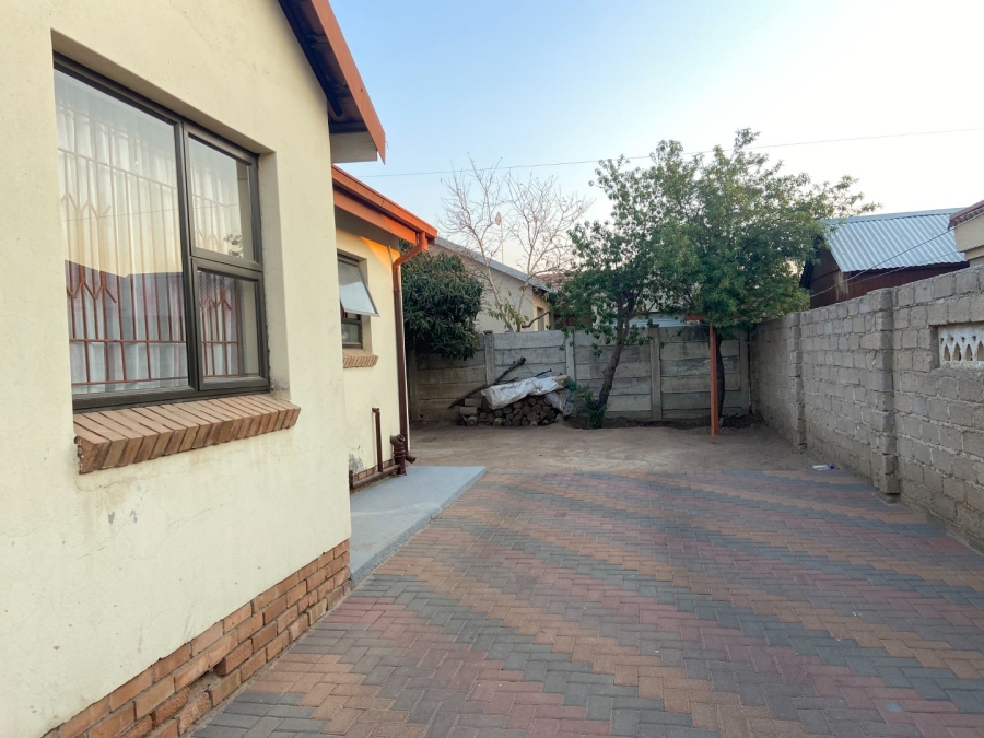 3 Bedroom Property for Sale in Seshego A Limpopo