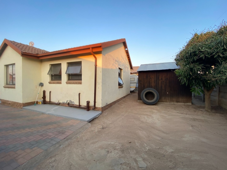 3 Bedroom Property for Sale in Seshego A Limpopo