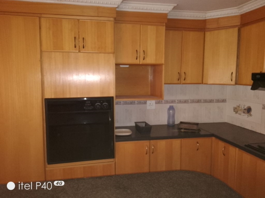 9 Bedroom Property for Sale in Giyani B Limpopo