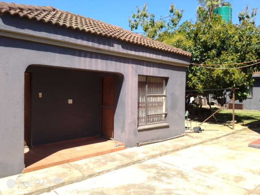 9 Bedroom Property for Sale in Giyani B Limpopo