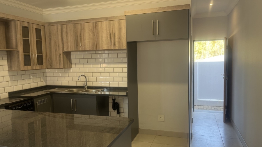 2 Bedroom Property for Sale in Fauna Park Limpopo