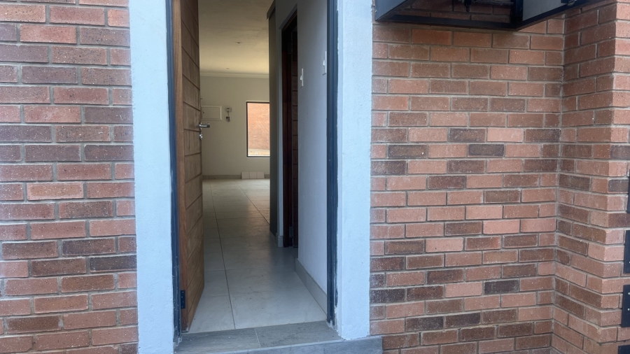 2 Bedroom Property for Sale in Fauna Park Limpopo